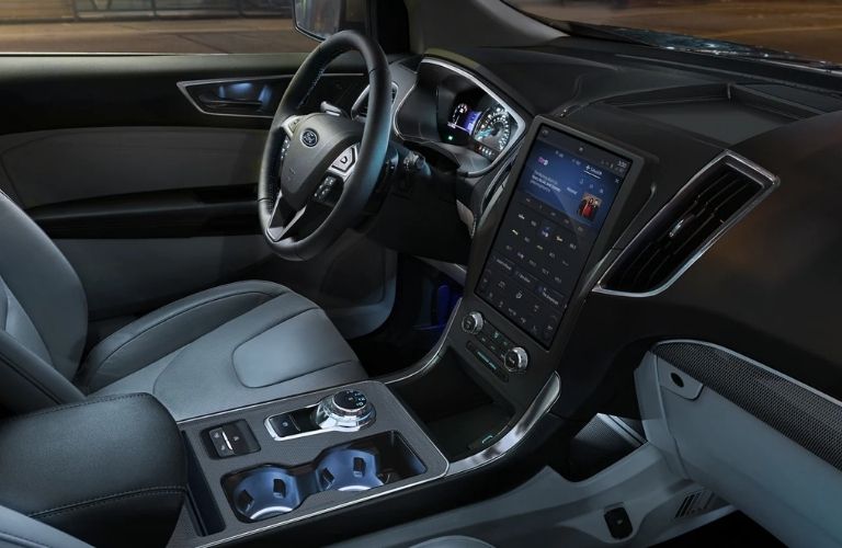 2022 Ford Edge ST-Line features ambient lighting
